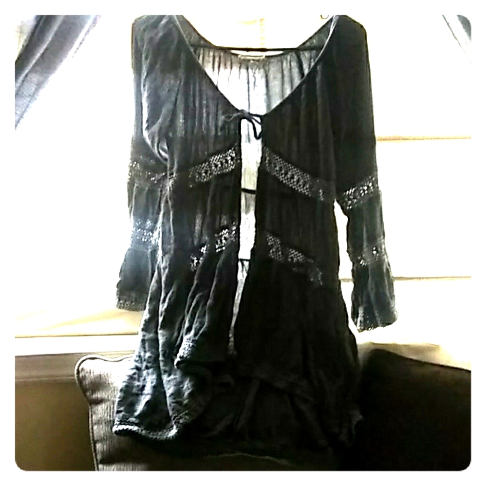 Woman's indigo cardigan